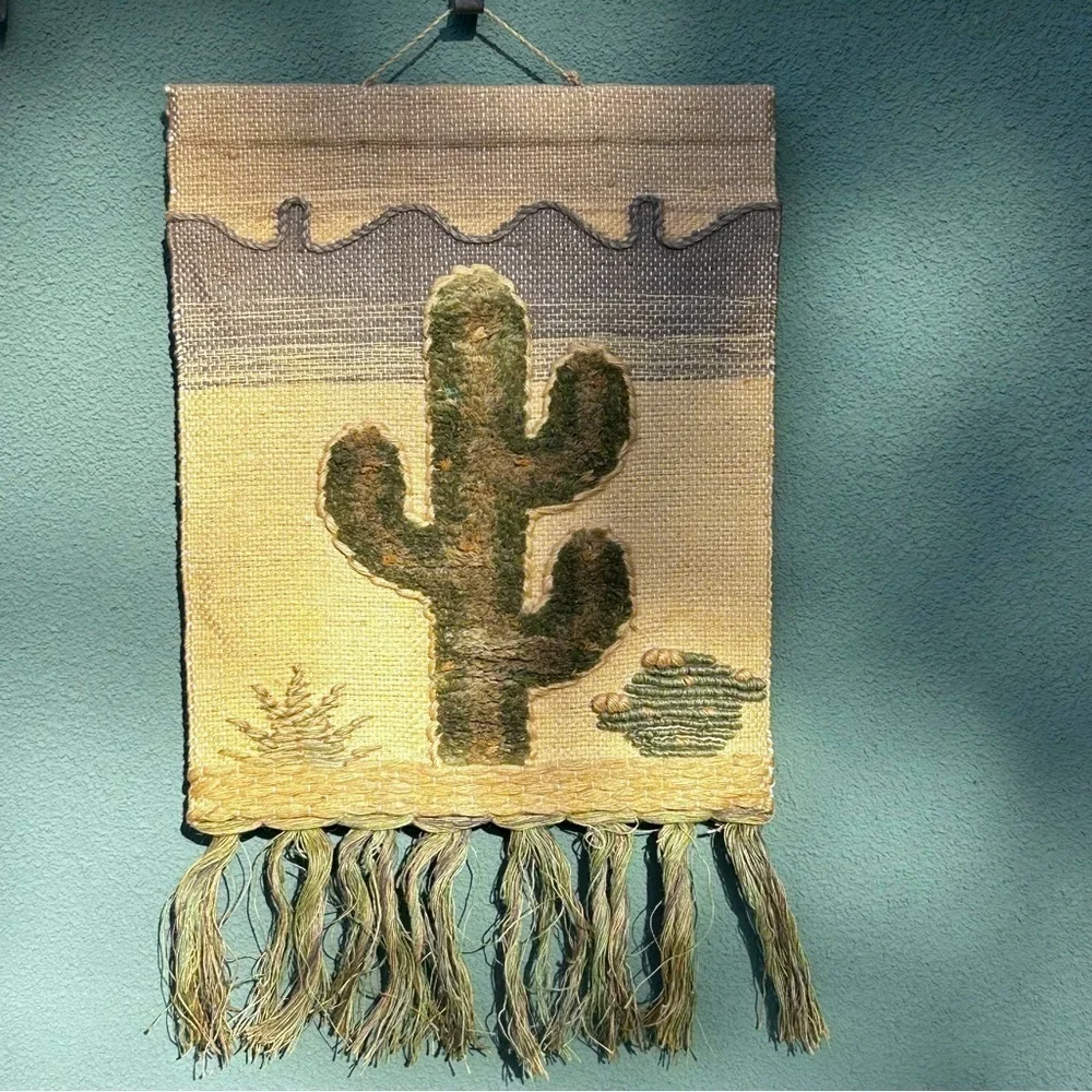 MCM VINTAGE WOVEN CACTUS WALL HANGING
